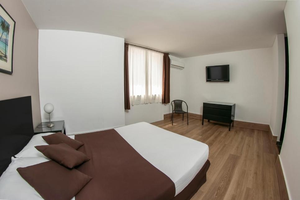 Hotel Americana Cali Εξωτερικό φωτογραφία