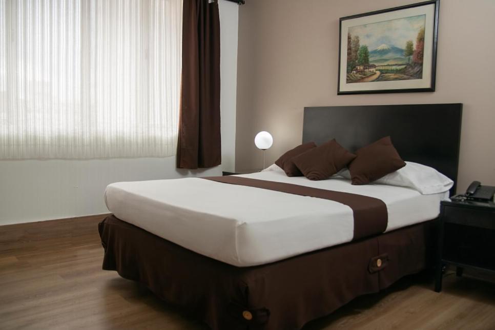 Hotel Americana Cali Εξωτερικό φωτογραφία