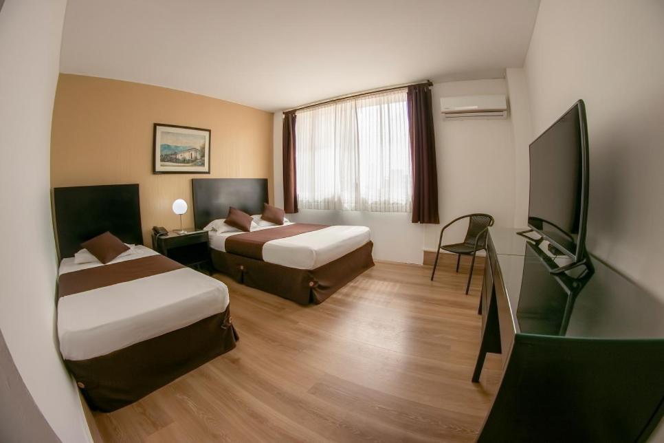 Hotel Americana Cali Εξωτερικό φωτογραφία